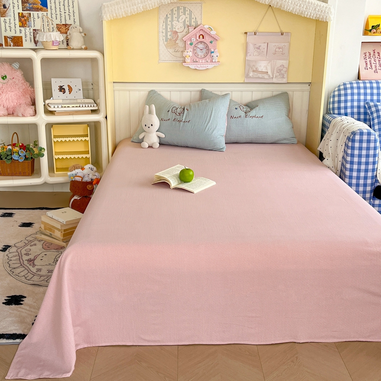 91家纺网 家纺一手货源 找家纺 丫丫家纺 2026新款古法水洗棉贴布绣床单款四件套 吉象三宝