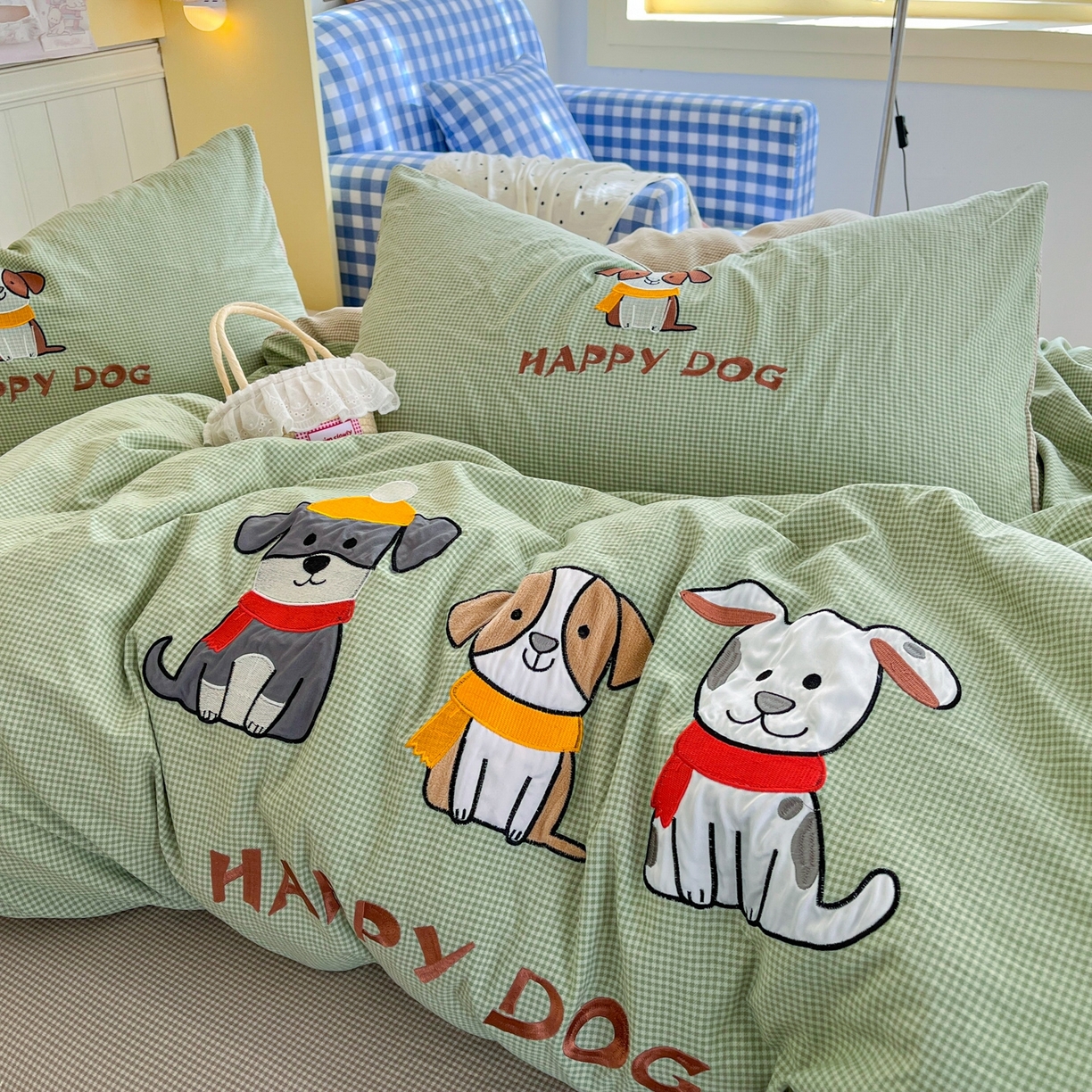 丫丫家纺 2026新款古法水洗棉贴布绣床单款四件套 旺旺狗狗