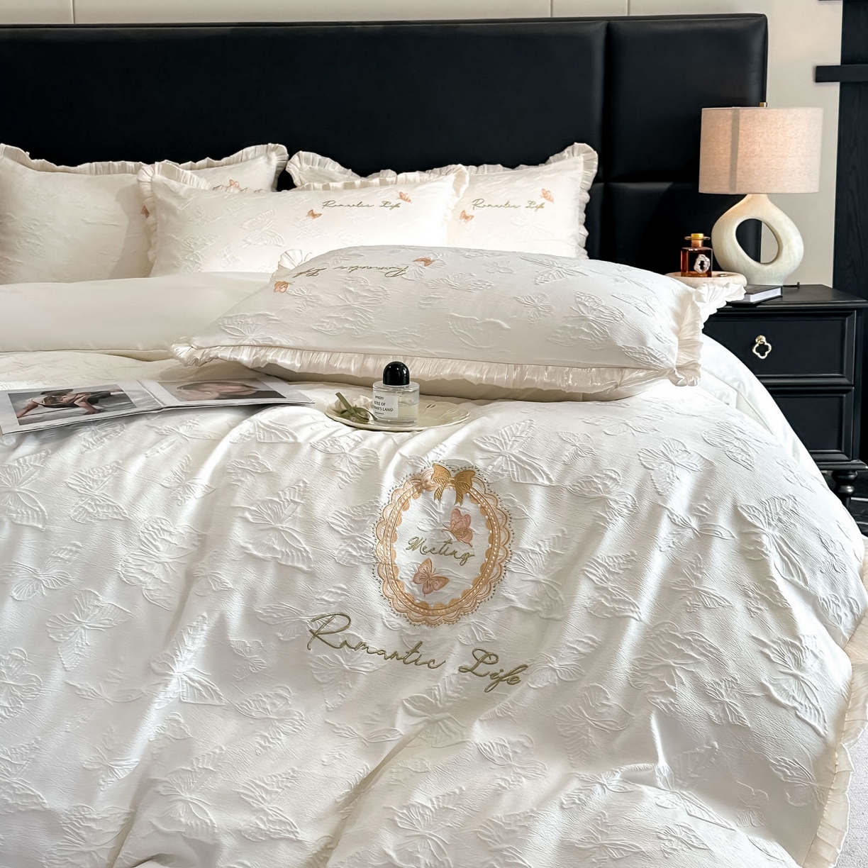 91家纺网 家纺一手货源 找家纺 宇航家纺 2026新款浮雕花边水洗真丝四件套-梦境 梦境-奶白