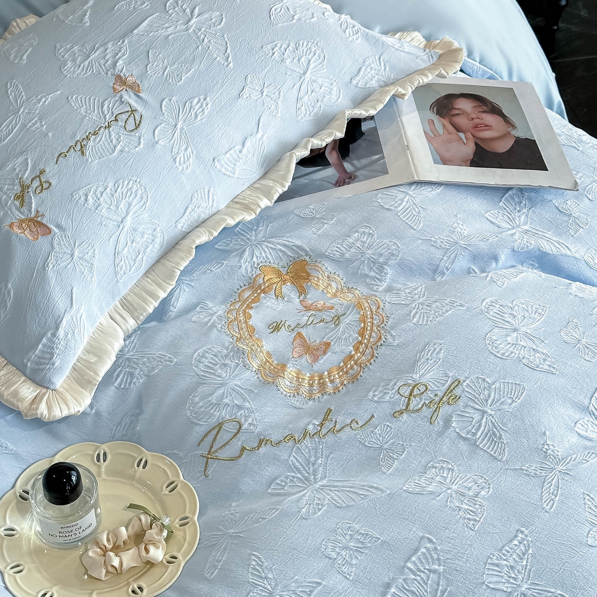 91家纺网 家纺一手货源 找家纺 宇航家纺 2026新款浮雕花边水洗真丝四件套-梦境 梦境-天蓝