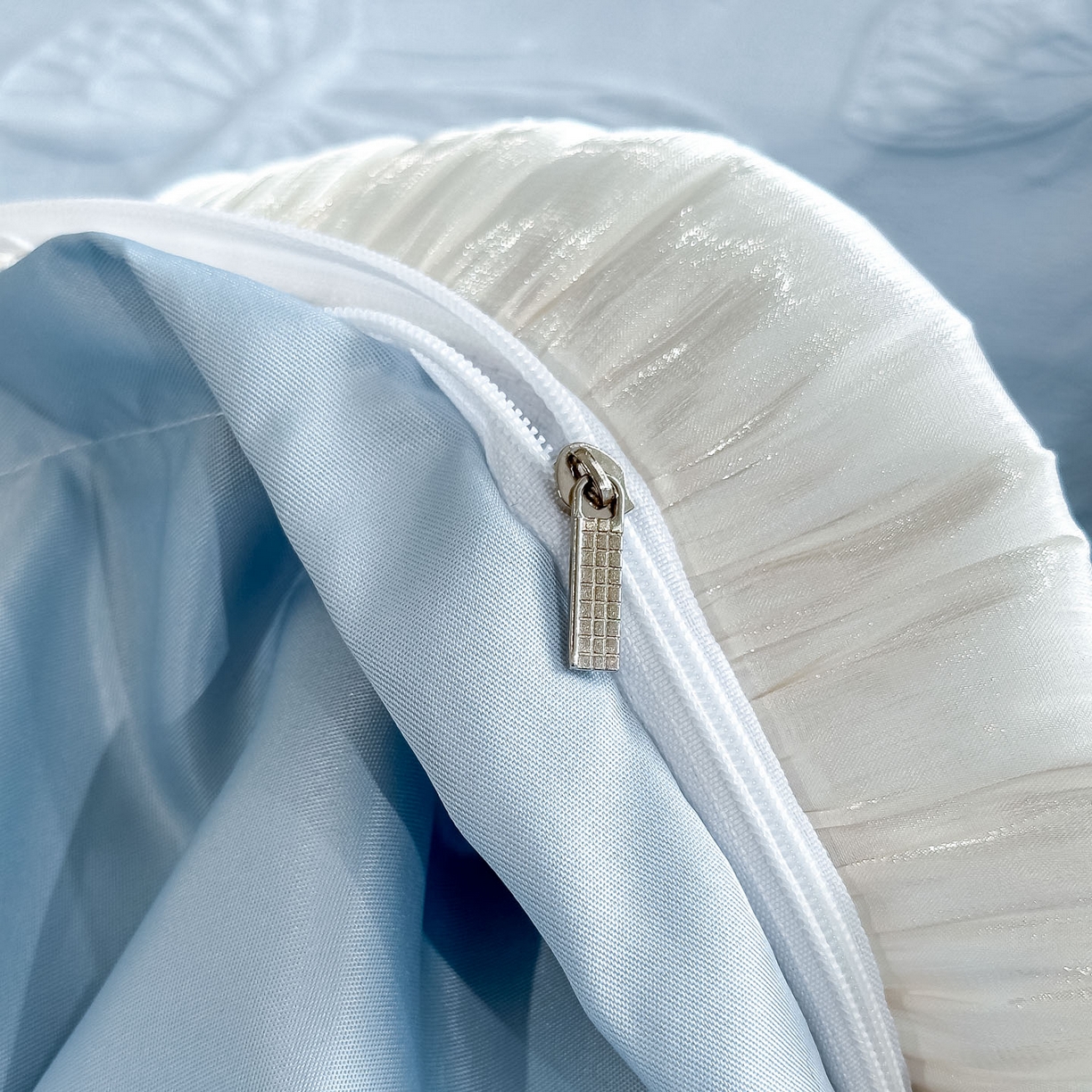 91家纺网 家纺一手货源 找家纺 宇航家纺 2026新款浮雕花边水洗真丝四件套-梦境 梦境-天蓝