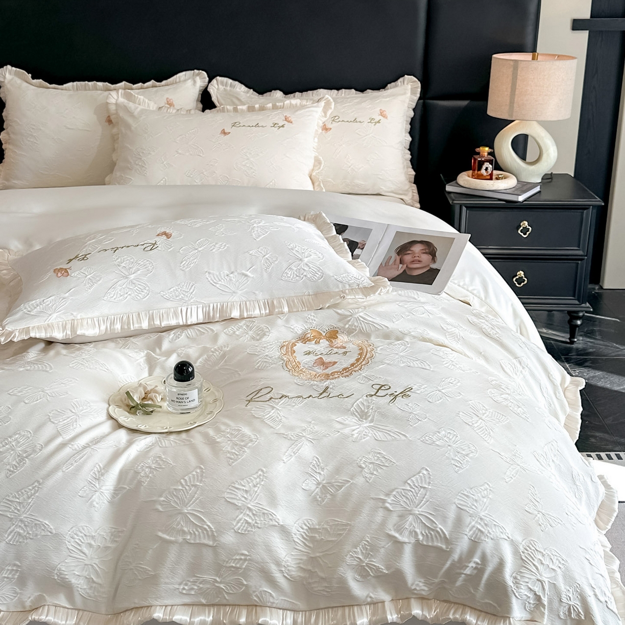 91家纺网 家纺一手货源 找家纺 宇航家纺 2026新款浮雕花边水洗真丝四件套-梦境 梦境-奶白