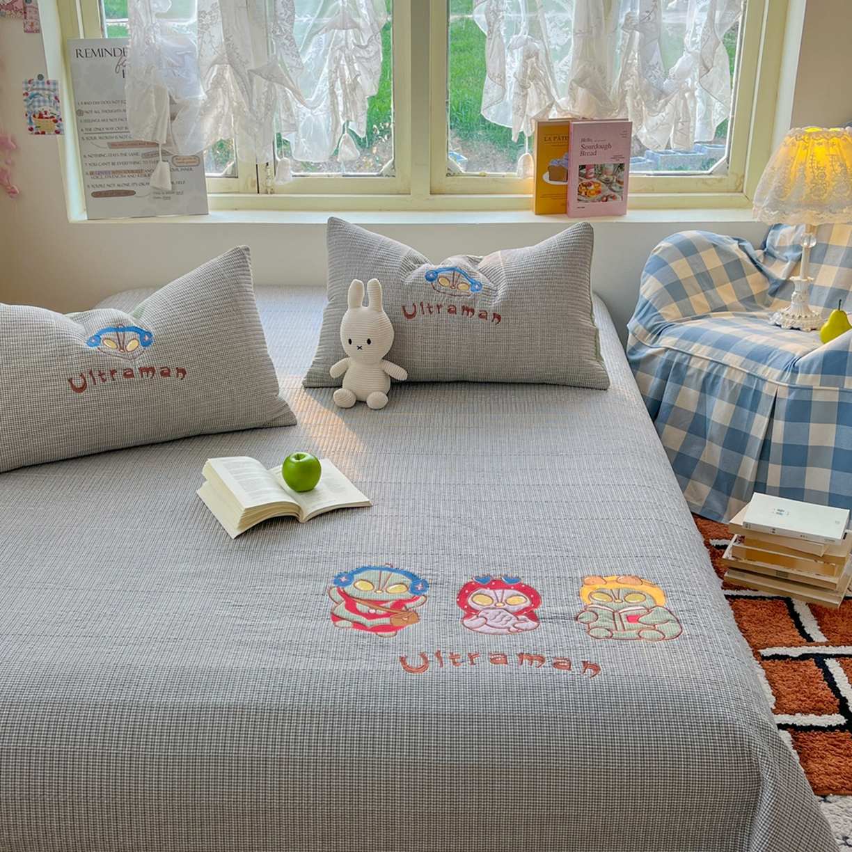 91家纺网 家纺一手货源 找家纺 丫丫家纺 2026新款古法水洗棉贴布绣加厚床盖三件套 奥特兄妹