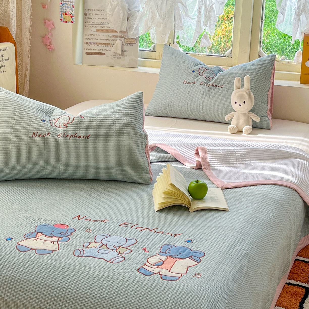 91家纺网 家纺一手货源 找家纺 丫丫家纺 2026新款古法水洗棉贴布绣加厚床盖三件套 吉象三宝