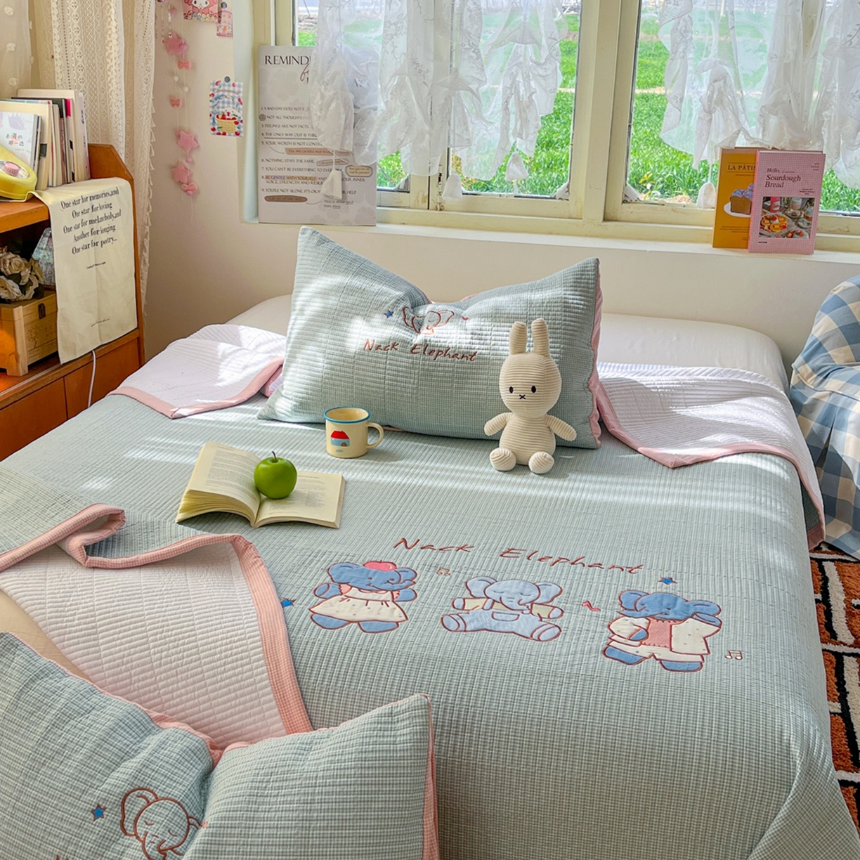 91家纺网 家纺一手货源 找家纺 丫丫家纺 2026新款古法水洗棉贴布绣加厚床盖三件套 吉象三宝