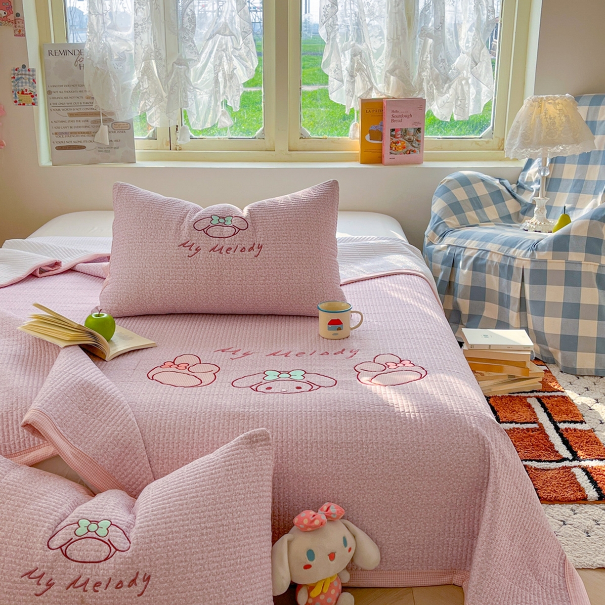 91家纺网 家纺一手货源 找家纺 丫丫家纺 2026新款古法水洗棉贴布绣加厚床盖三件套 美小蒂