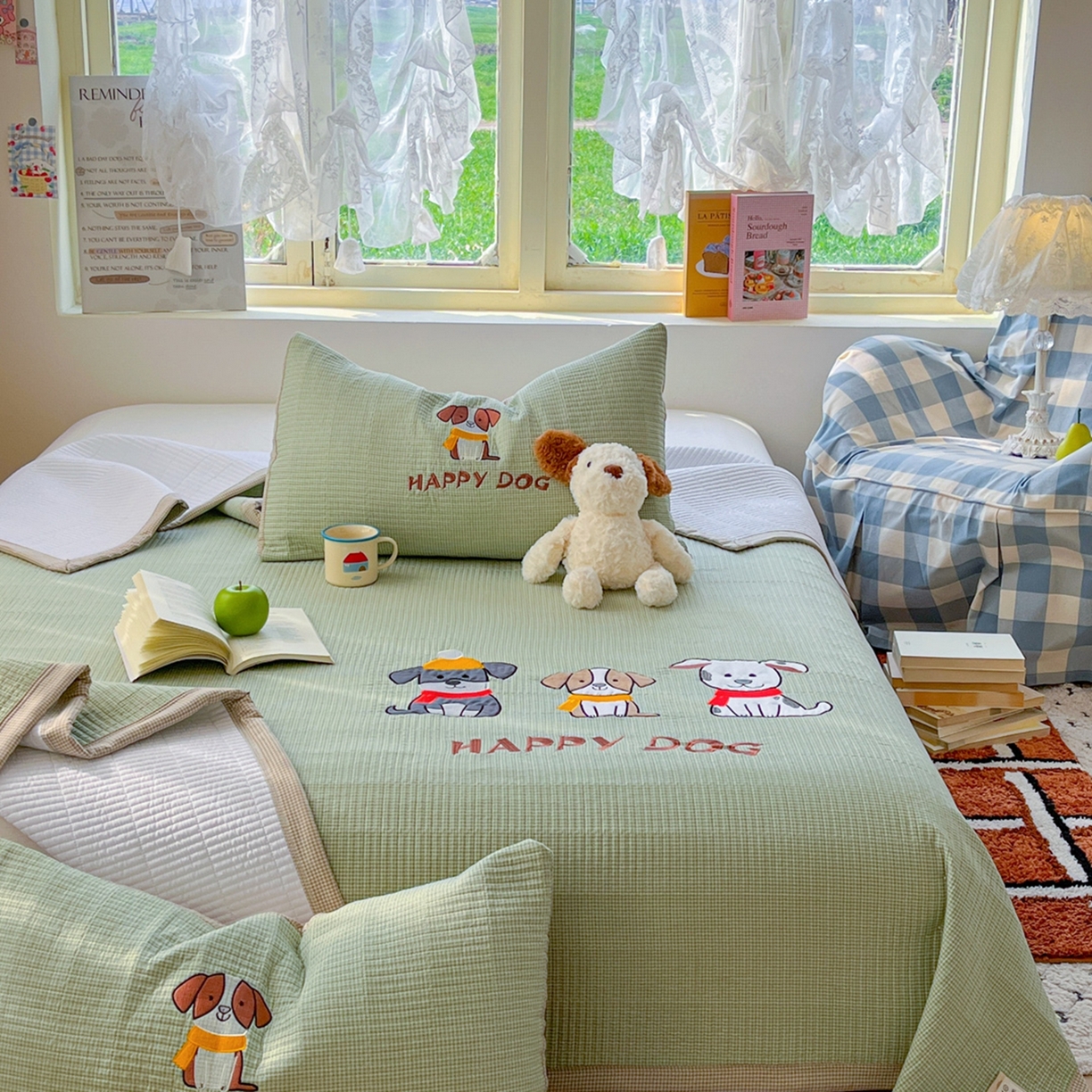 91家纺网 家纺一手货源 找家纺 丫丫家纺 2026新款古法水洗棉贴布绣加厚床盖三件套 旺财狗狗