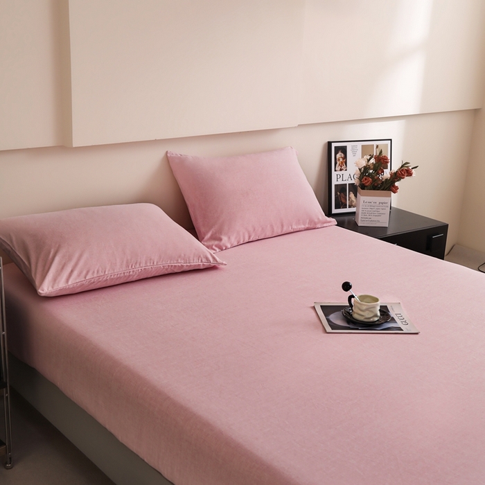 91家纺网 家纺一手货源 找家纺 宇淳国际 2026新款亲肤阳离子磨毛床单床笠系列 少女粉