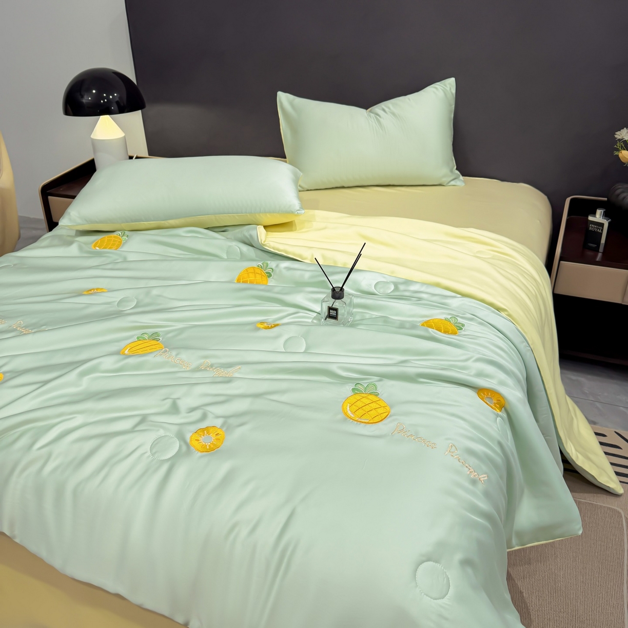 91家纺网 家纺一手货源 找家纺 恒畅 2026新款满绣水洗冰丝夏被夏被四件套 菠萝织夏-水绿黄