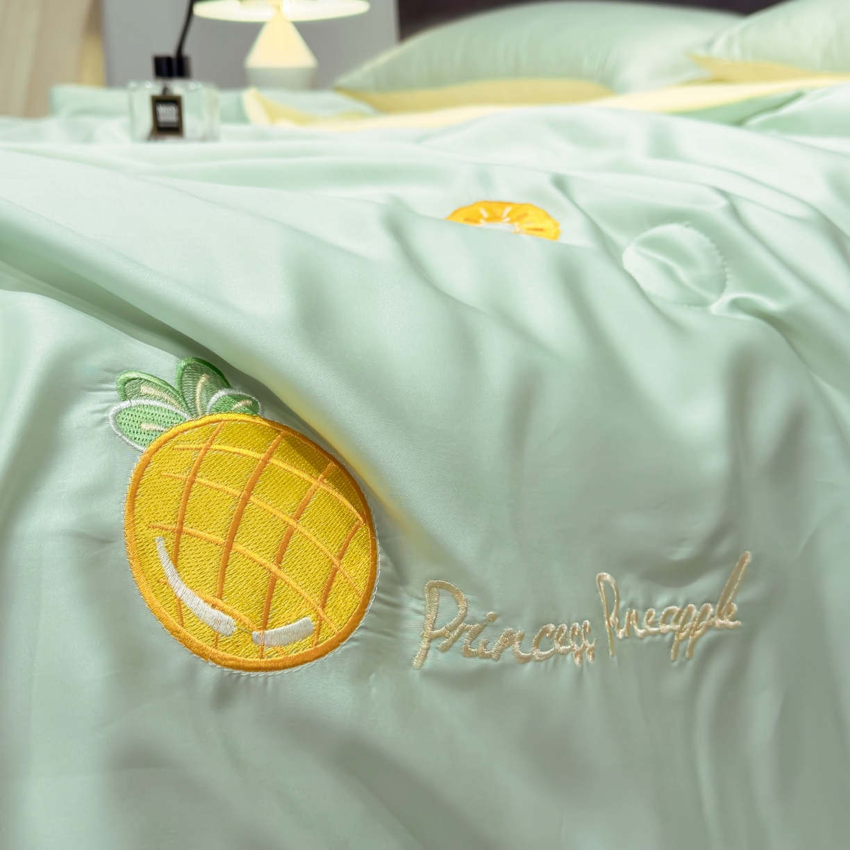 91家纺网 家纺一手货源 找家纺 恒畅 2026新款满绣水洗冰丝夏被夏被四件套 菠萝织夏-水绿黄
