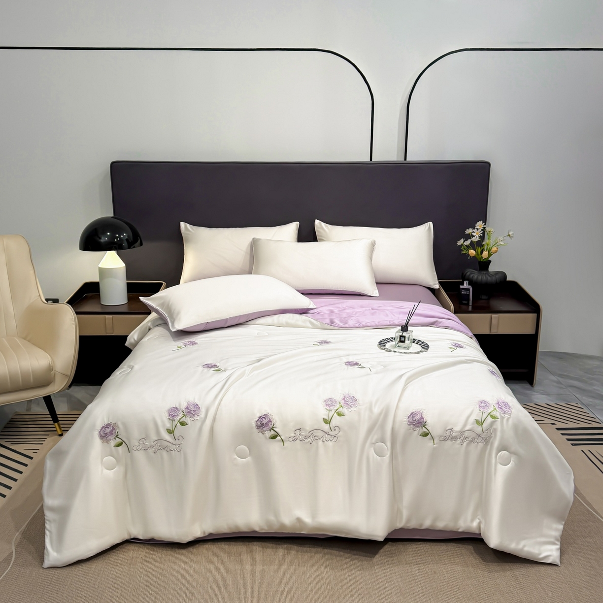 91家纺网 家纺一手货源 找家纺 恒畅 2026新款满绣水洗冰丝夏被夏被四件套 粉黛玫瑰-奶昔白紫