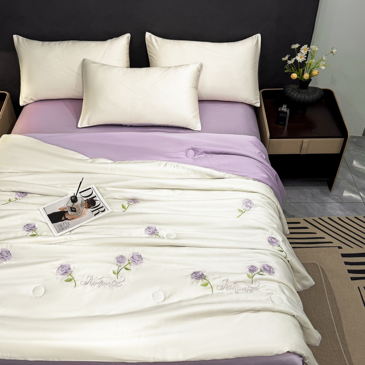 91家纺网 家纺一手货源 找家纺 恒畅 2026新款满绣水洗冰丝夏被夏被四件套 粉黛玫瑰-奶昔白紫