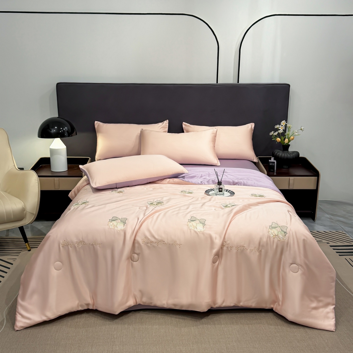 91家纺网 家纺一手货源 找家纺 恒畅 2026新款满绣水洗冰丝夏被夏被四件套 粉铃轻语-粉紫