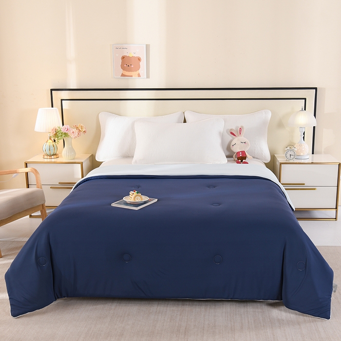 91家纺网 家纺一手货源 找家纺 诗雅纺织 2026新款仿锦氨针织凉感丝夏被 深宝蓝