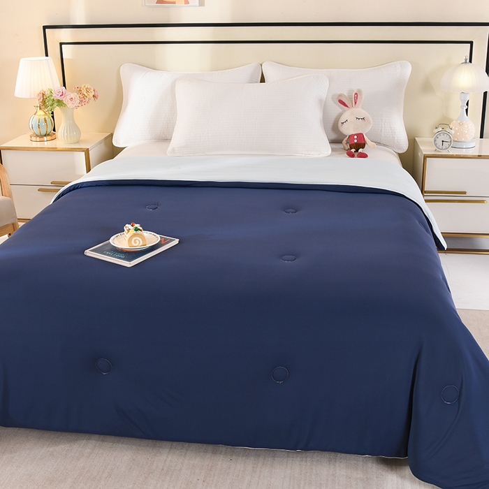 91家纺网 家纺一手货源 找家纺 诗雅纺织 2026新款仿锦氨针织凉感丝夏被 深宝蓝