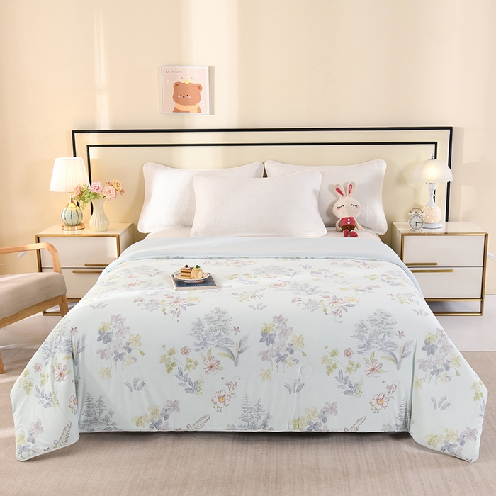 91家纺网 家纺一手货源 找家纺 诗雅纺织 2026新款仿锦氨针织凉感丝夏被 兰夕