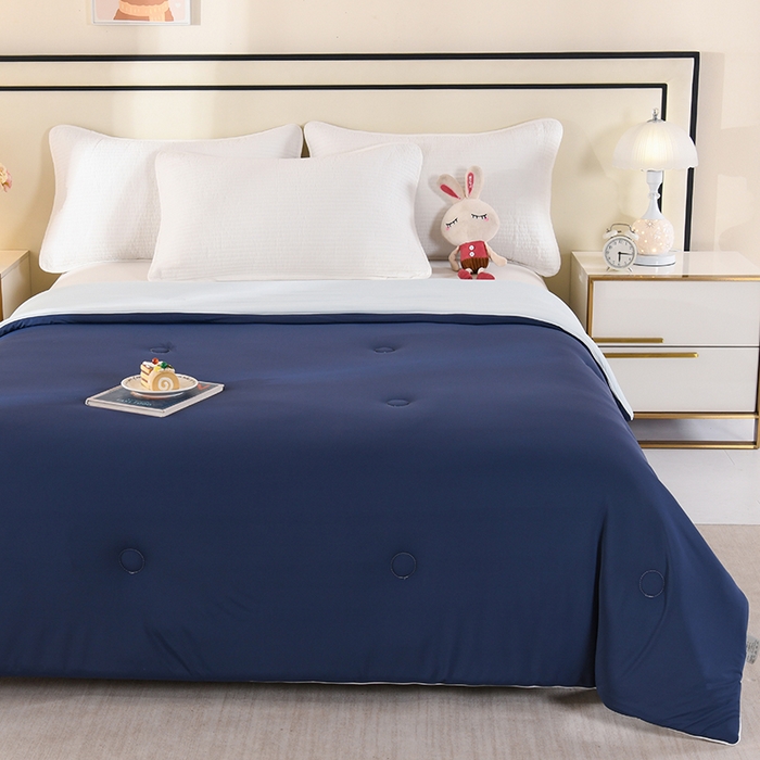 91家纺网 家纺一手货源 找家纺 诗雅纺织 2026新款仿锦氨针织凉感丝夏被 深宝蓝