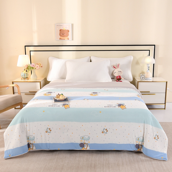 91家纺网 家纺一手货源 找家纺 诗雅纺织 2026新款仿锦氨针织凉感丝夏被 宇航员