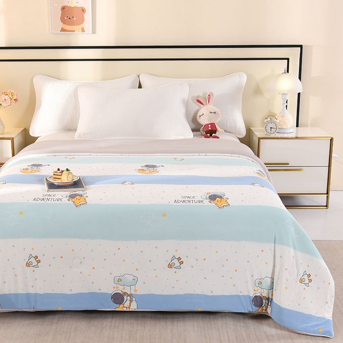 91家纺网 家纺一手货源 找家纺 诗雅纺织 2026新款仿锦氨针织凉感丝夏被 宇航员