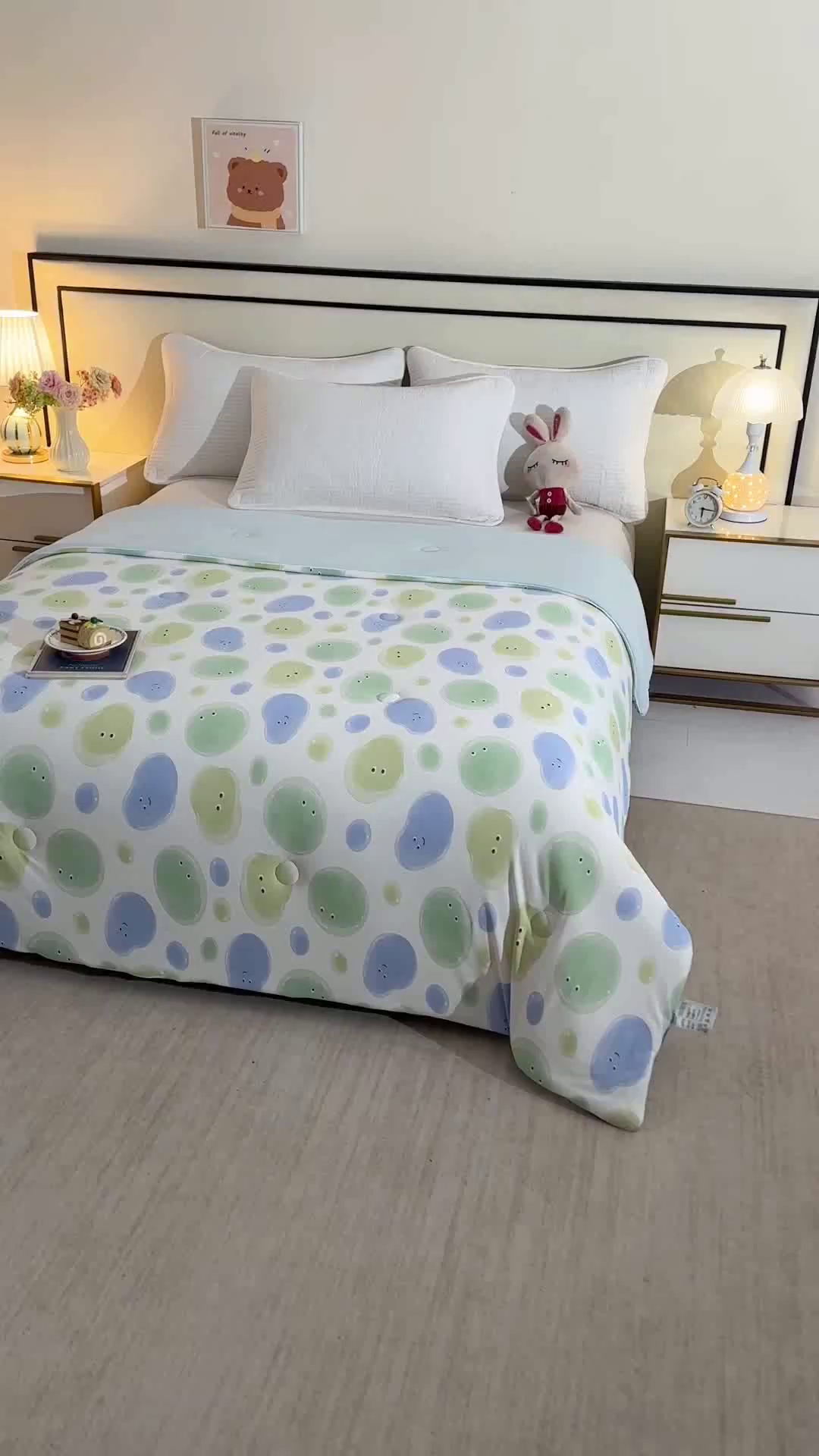 91家纺网 家纺一手货源 找家纺 诗雅纺织 2026新款仿锦氨针织凉感丝夏被 波点