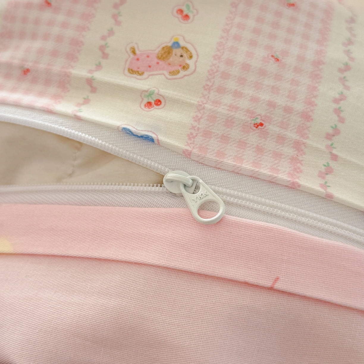 91家纺网 家纺一手货源 找家纺 景眠 2026新款全棉13372小清新简单款四件套 蝴蝶结熊