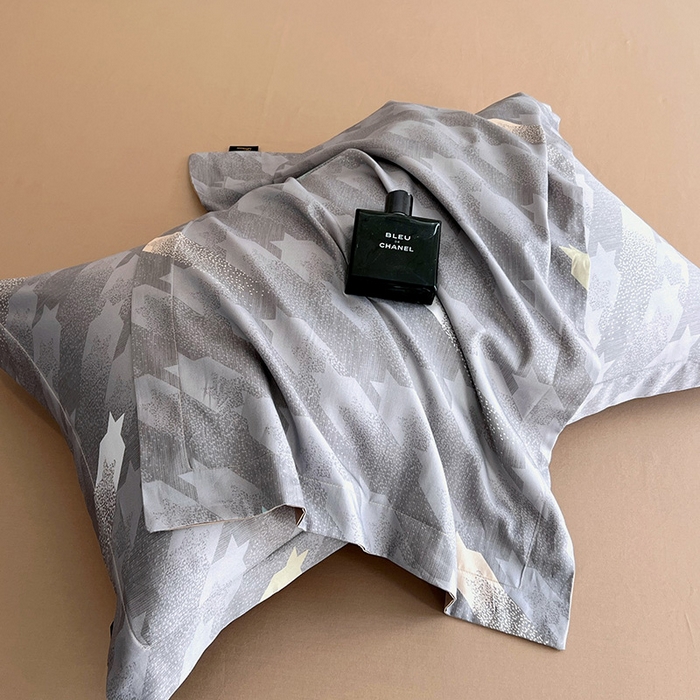 91家纺网 家纺一手货源 找家纺 梧桐树 2026新款全棉纯棉长绒棉数码印花系列四件套 S34千鸟格