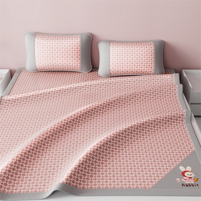 91家纺网 家纺一手货源 找家纺 梦卡迪 2026新款罗兰格凉感冰丝席 罗兰格粉-床席款