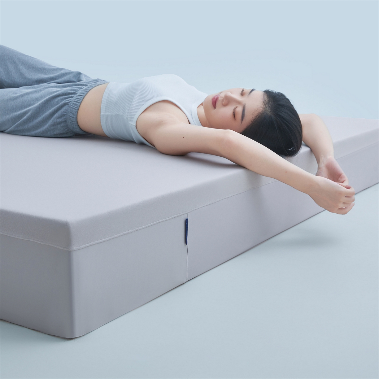 91家纺网 家纺一手货源 找家纺 优眠坊 2026春夏新款星球深睡床笠床垫保护套床笠单件 星球-陨石灰