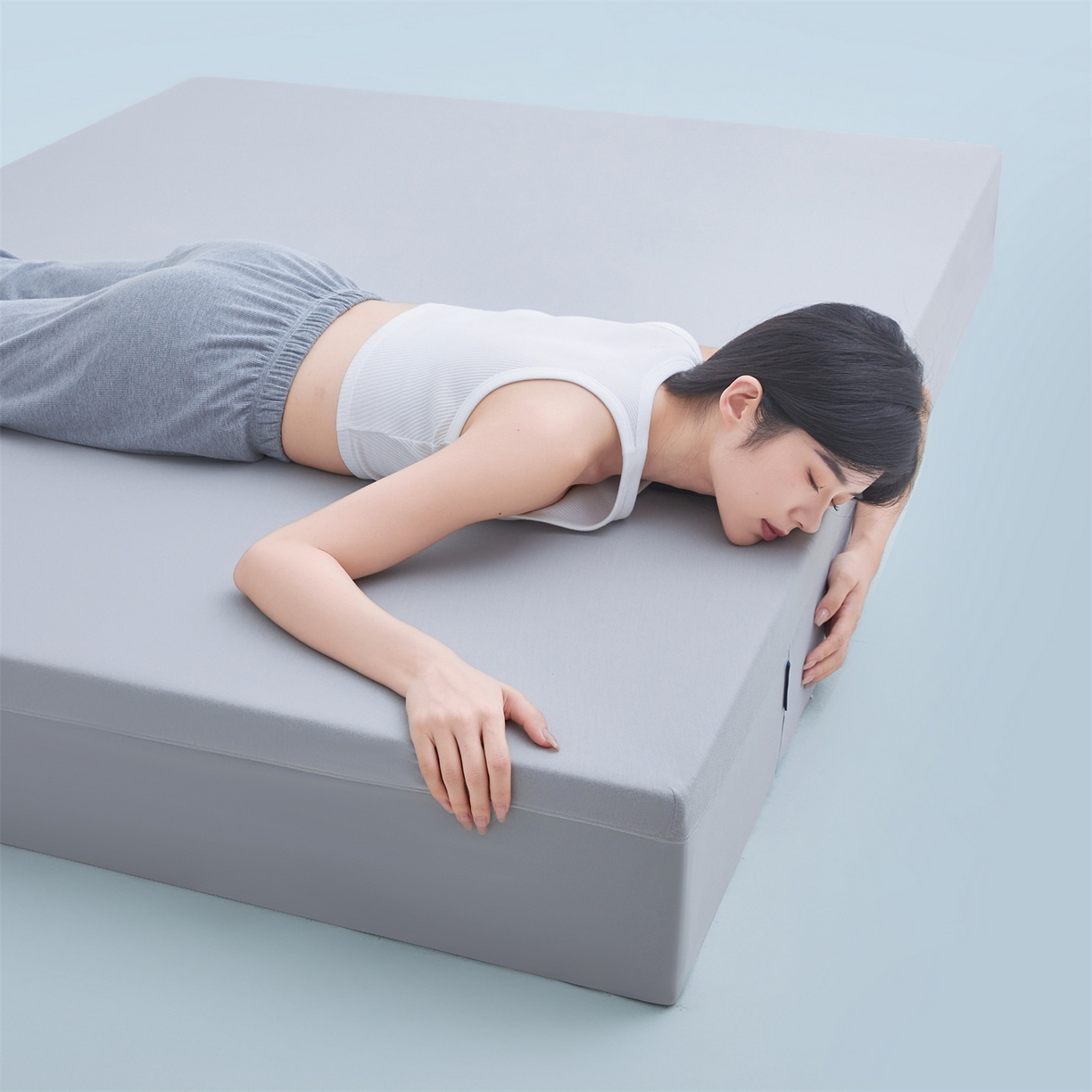 91家纺网 家纺一手货源 找家纺 优眠坊 2026春夏新款星球深睡床笠床垫保护套床笠单件 星球-陨石灰