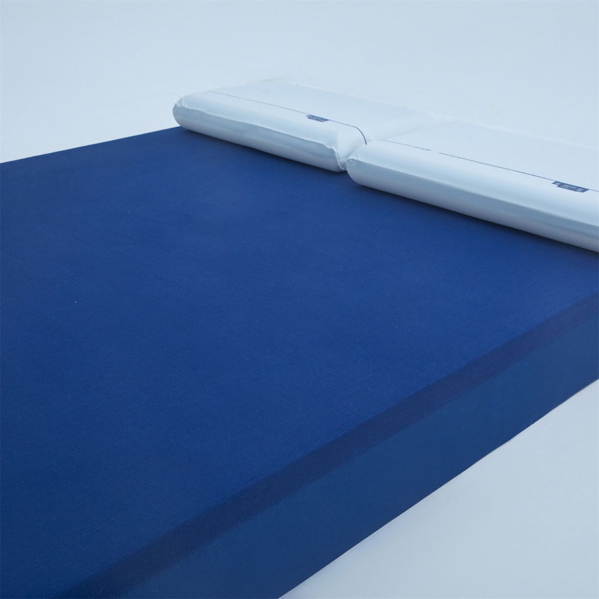 91家纺网 家纺一手货源 找家纺 优眠坊 2026春夏新款星球深睡床笠床垫保护套床笠单件 星球-藏蓝