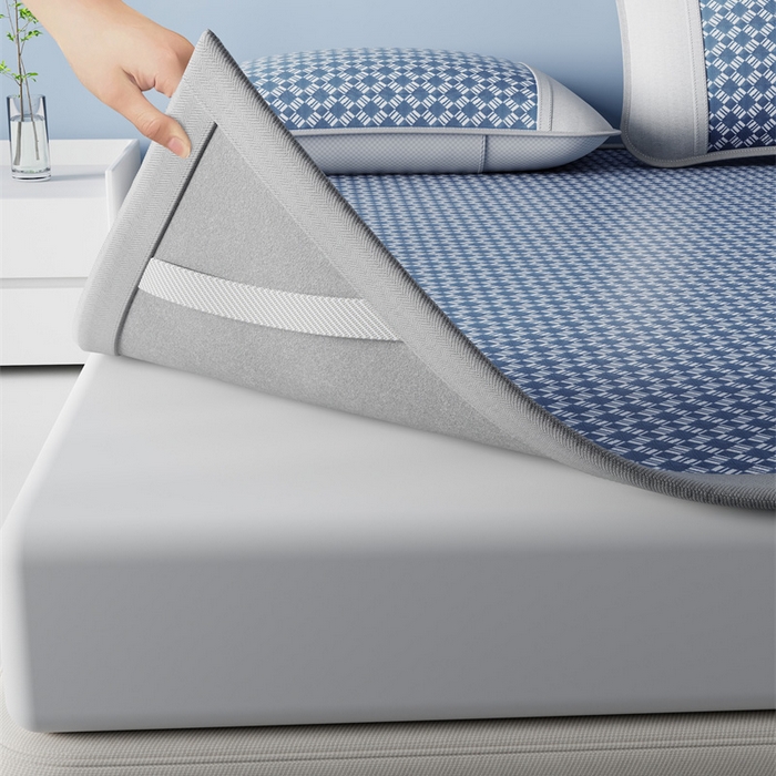 91家纺网 家纺一手货源 找家纺 梦卡迪 2026新款罗兰格凉感冰丝席 罗兰格蓝-床笠款