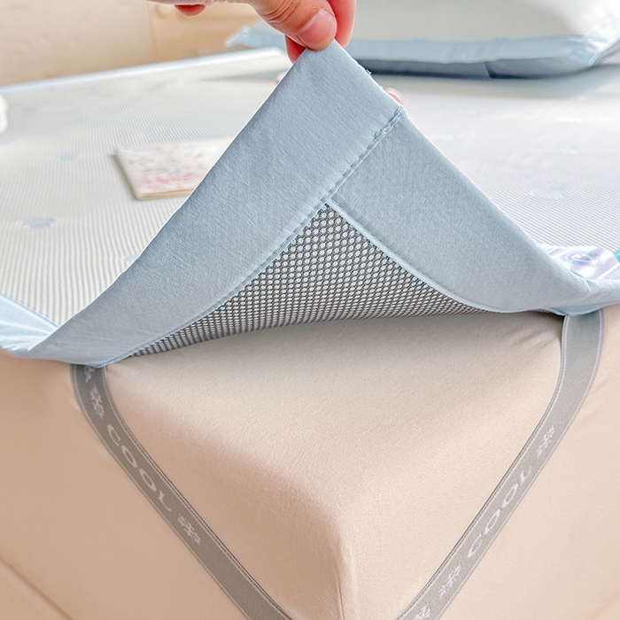 91家纺网 家纺一手货源 找家纺 （总）梦卡迪 2026新款A类爱心卡通凉感豆豆绣花床席