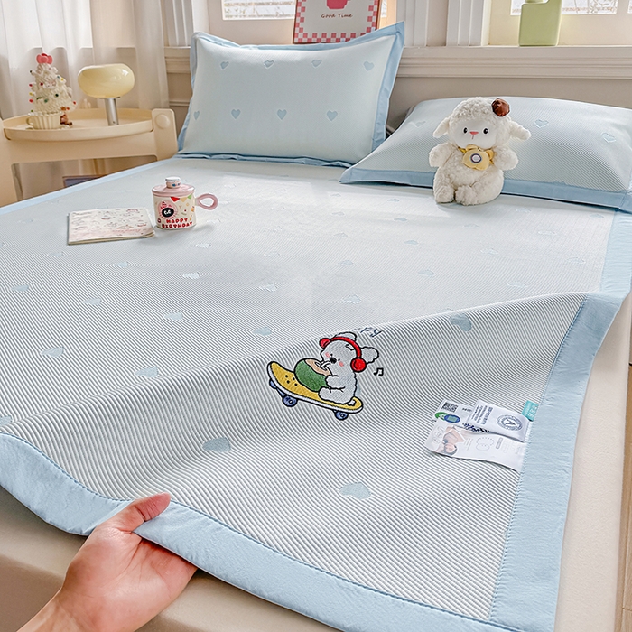 91家纺网 家纺一手货源 找家纺 （总）梦卡迪 2026新款A类爱心卡通凉感豆豆绣花床席