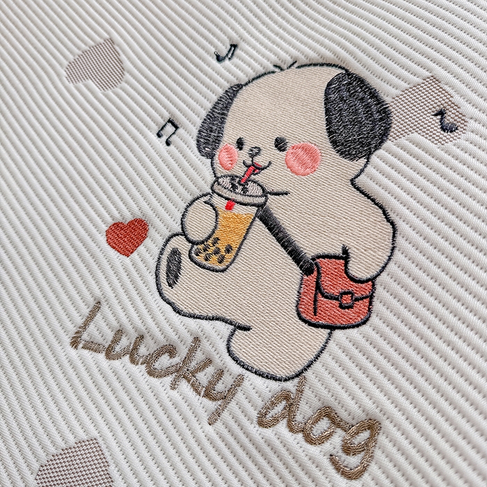 91家纺网 家纺一手货源 找家纺 梦卡迪 2026新款A类爱心卡通凉感豆豆绣花床席 幸运小狗-咖