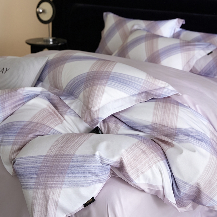 91家纺网 家纺一手货源 找家纺 梧桐树 2026新款全棉纯棉长绒棉数码印花系列四件套 S44炫紫灰