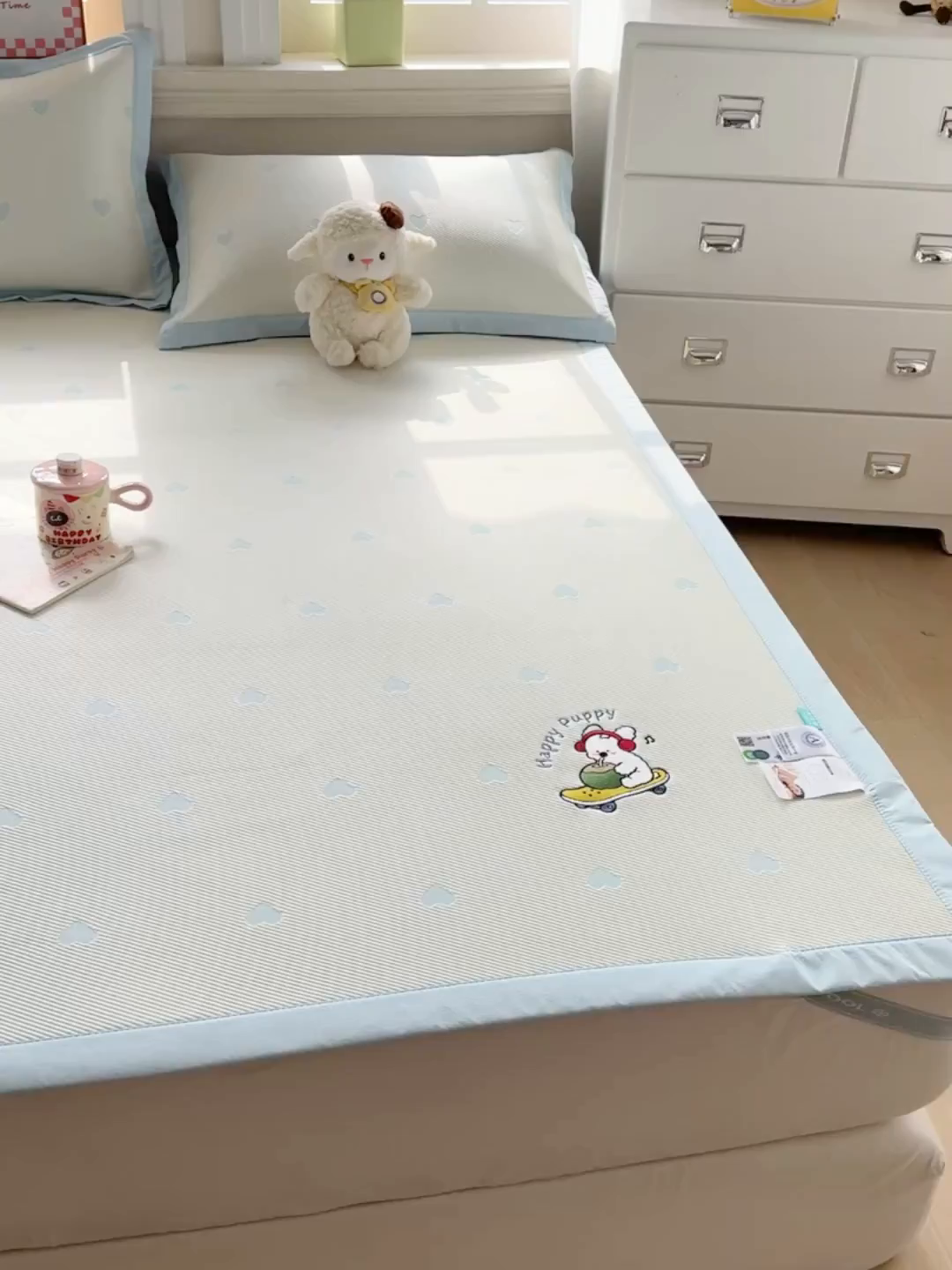 91家纺网 家纺一手货源 找家纺 （总）梦卡迪 2026新款A类爱心卡通凉感豆豆绣花床席