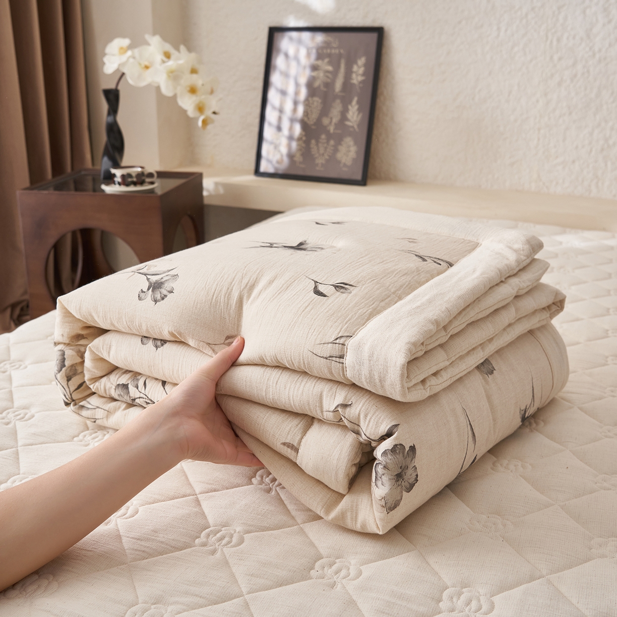 91家纺网 家纺一手货源 找家纺 吾诺家居 2026新款棉麻系列-棉麻印花棉花夏被 兰亭花影