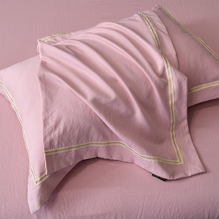 91家纺网 家纺一手货源 找家纺 库里梦家纺 2026新款高精密斜纹棉四件套镂空四件套-织带款 黛粉