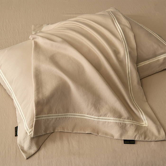 91家纺网 家纺一手货源 找家纺 库里梦家纺 2026新款高精密斜纹棉四件套镂空四件套-织带款 奶咖