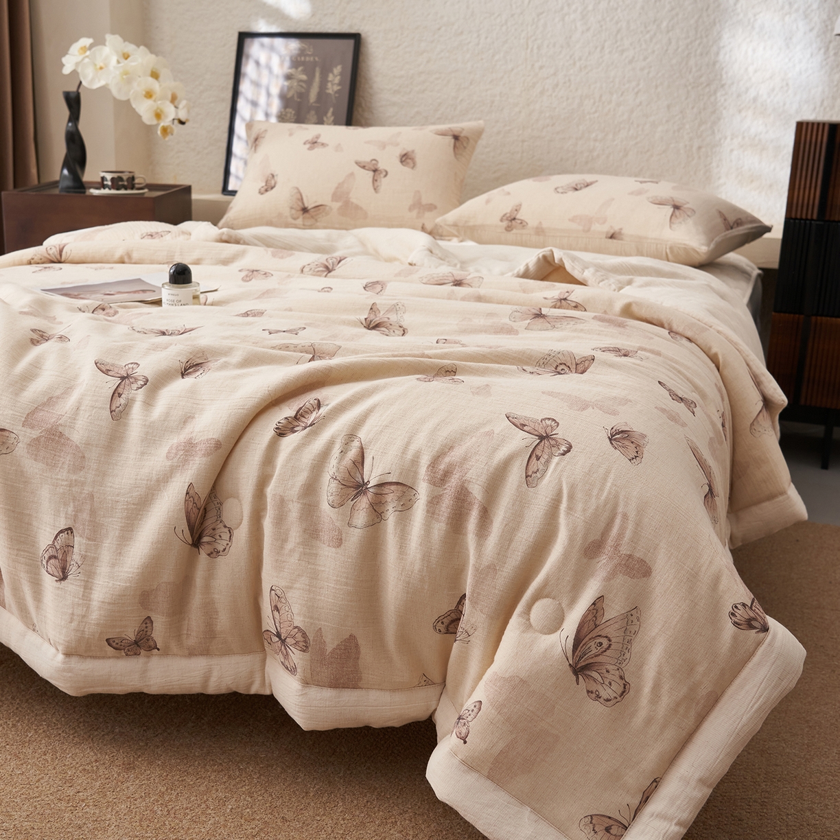 91家纺网 家纺一手货源 找家纺 吾诺家居 2026新款棉麻系列-棉麻印花棉花夏被 水墨蝴蝶