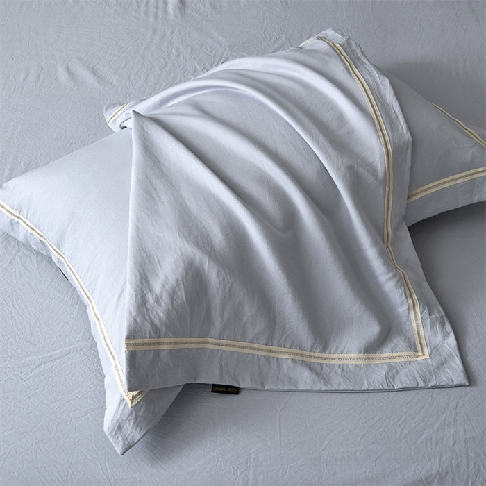 91家纺网 家纺一手货源 找家纺 库里梦家纺 2026新款高精密斜纹棉四件套镂空四件套-织带款 青云灰