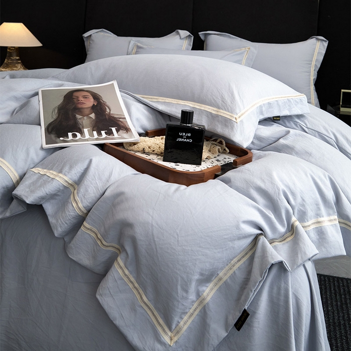 91家纺网 家纺一手货源 找家纺 库里梦家纺 2026新款高精密斜纹棉四件套镂空四件套-织带款 青云灰