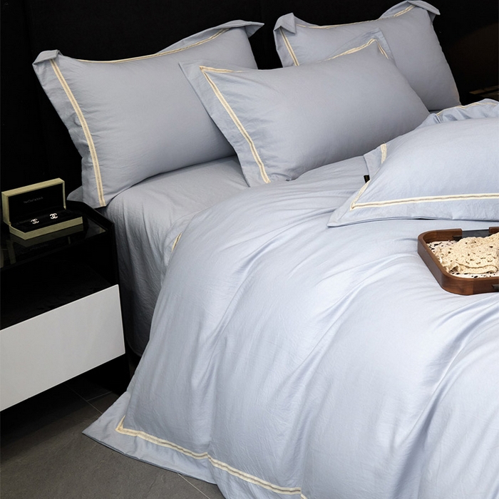 91家纺网 家纺一手货源 找家纺 库里梦家纺 2026新款高精密斜纹棉四件套镂空四件套-织带款 青云灰