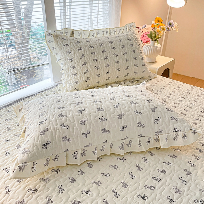 91家纺网 家纺一手货源 找家纺 艺慕家纺 2026新款夏被四件套 斑马乐园