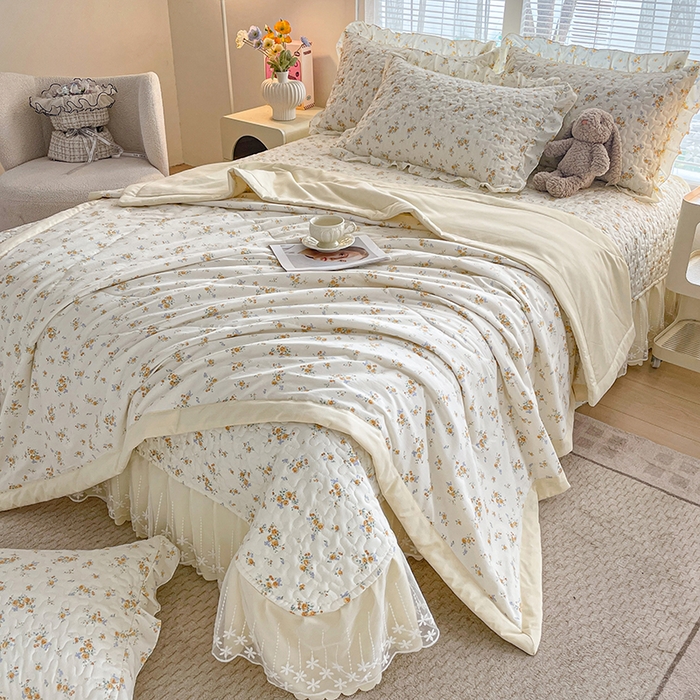 91家纺网 家纺一手货源 找家纺 艺慕家纺 2026新款夏被四件套 春日花语