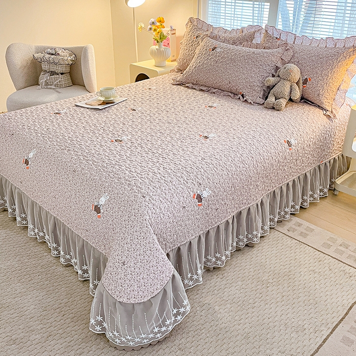 91家纺网 家纺一手货源 找家纺 艺慕家纺 2026新款夏被四件套 丁香小兔