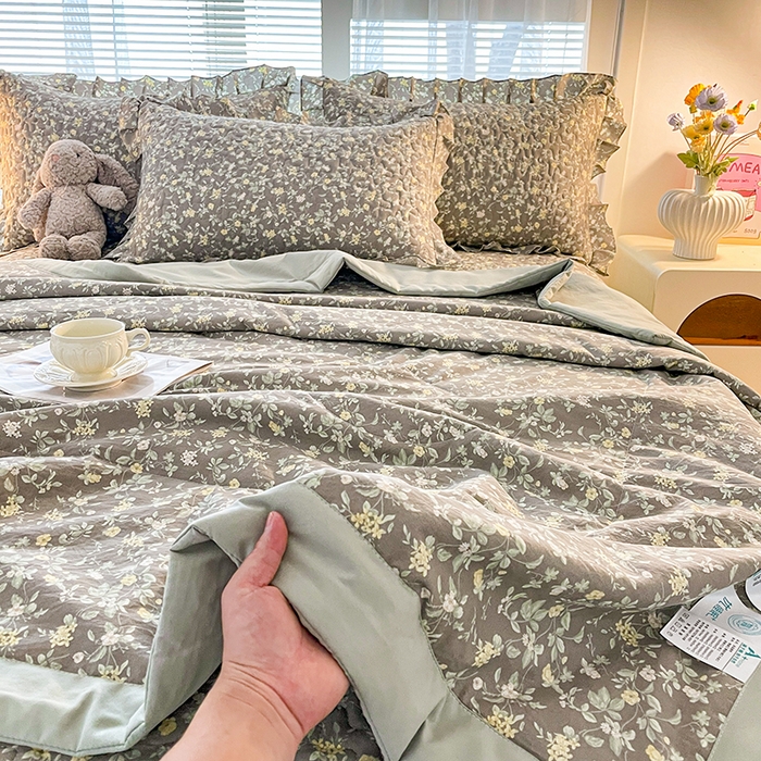 91家纺网 家纺一手货源 找家纺 艺慕家纺 2026新款夏被四件套 金盏花语