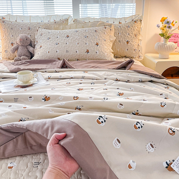 91家纺网 家纺一手货源 找家纺 艺慕家纺 2026新款夏被四件套 可爱熊仔