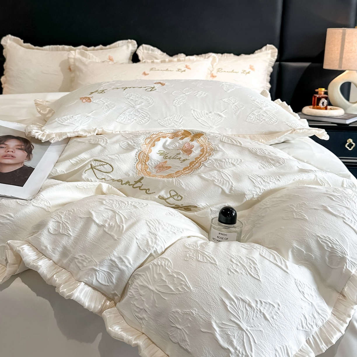 91家纺网 家纺一手货源 找家纺 （总）宇航家纺 2026新款浮雕花边水洗真丝四件套-梦境