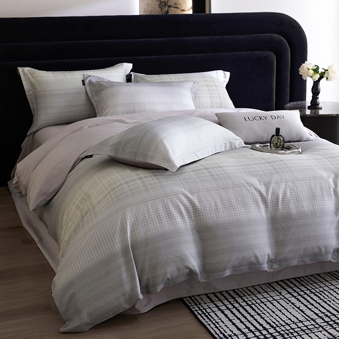 91家纺网 家纺一手货源 找家纺 梧桐树 2026新款全棉纯棉长绒棉数码印花系列四件套 S57可可西里灰